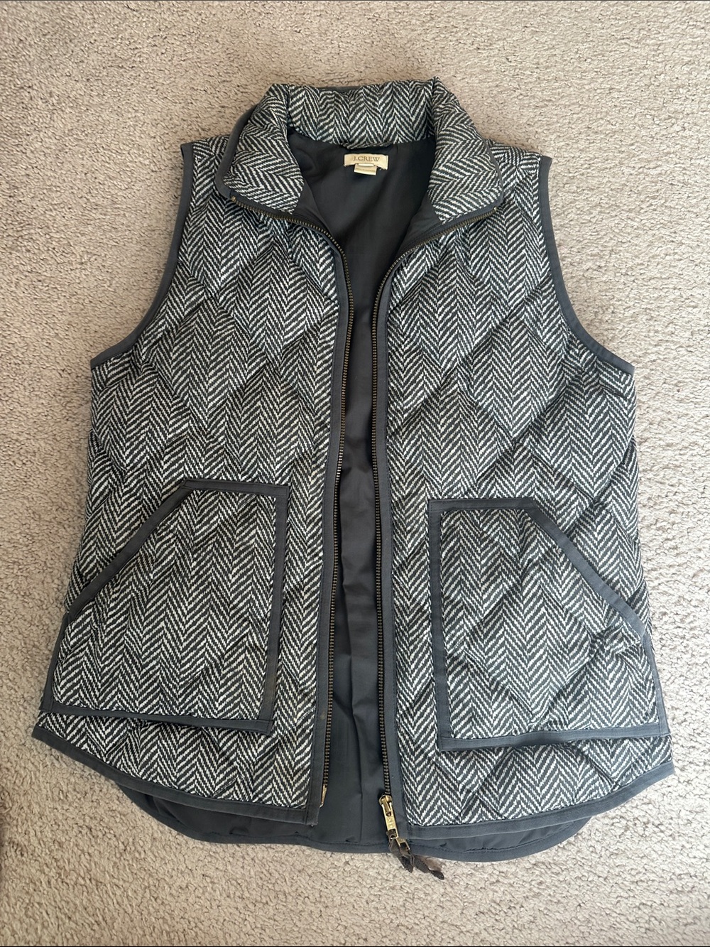 J. Crew Black & White Herringbone Quilted Vest with Trim- Size XS